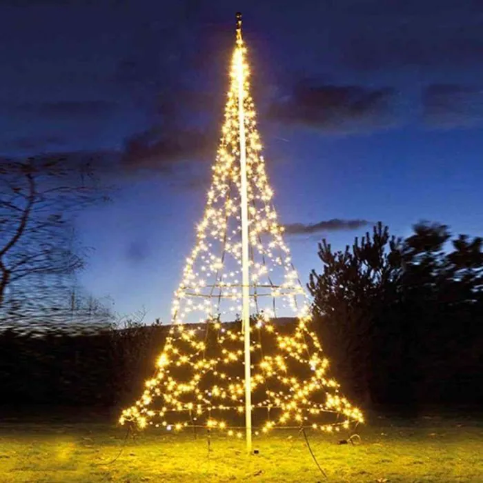 LED Outdoor Weihnachtsbaum - 1200 warmweiße